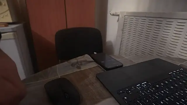 Chatroom XXX en direct de TARKAN1