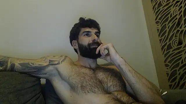 Chatroom XXX en direct de Verycutex