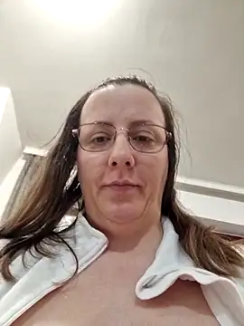 Goodass7's Live XXX Chat