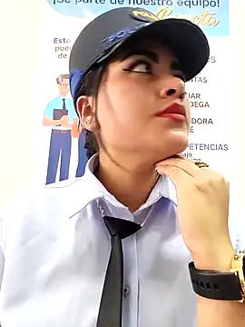 MAYE__13's Live XXX Chat