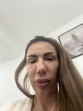 Missolevelvet Chat XXX live