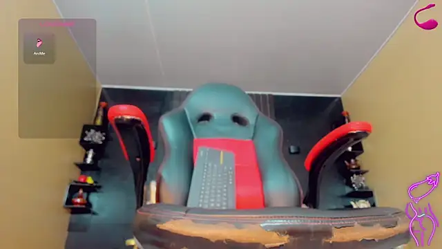 katha_Crawford Live XXX-Chat