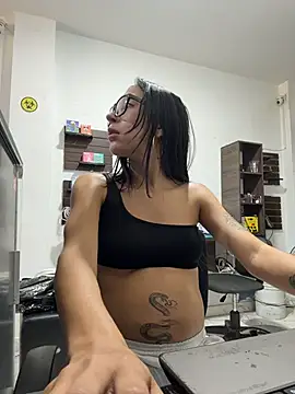 _alabina_'s Live XXX Chat