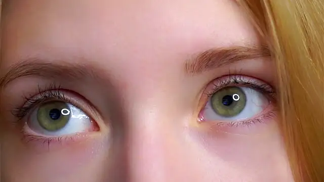 SunnivaCovil 라이브 XXX 채팅