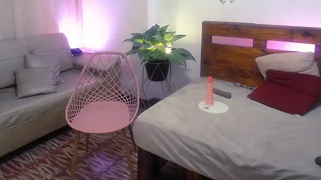 Yeseniaa25_ 라이브 XXX 채팅