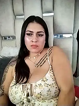 chelaqueen_'s Live XXX Chat