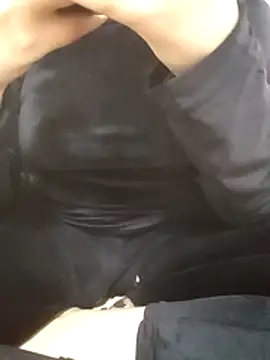 Онлайн чат XXX Bombamom