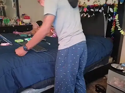 GOODIETIMES1's Live XXX Chat