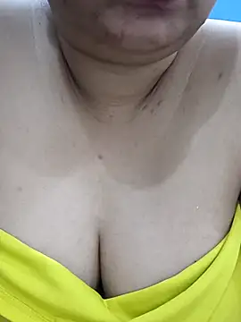 Онлайн чат XXX Ruchikalive