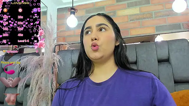 Онлайн чат XXX JESSYCORTES