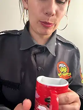 Alysson-- Chat XXX live