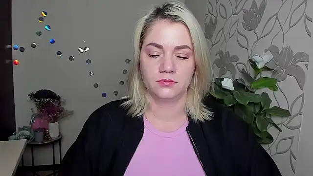 Онлайн чат XXX MariaSttone