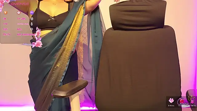 Aashvika 现场XXX聊天