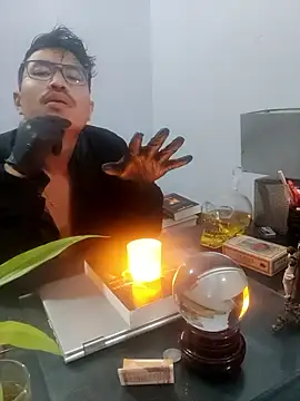 MysticalTylerAKXylo's Webcam Show