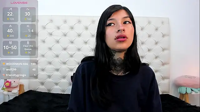 Онлайн чат XXX esmeralda06