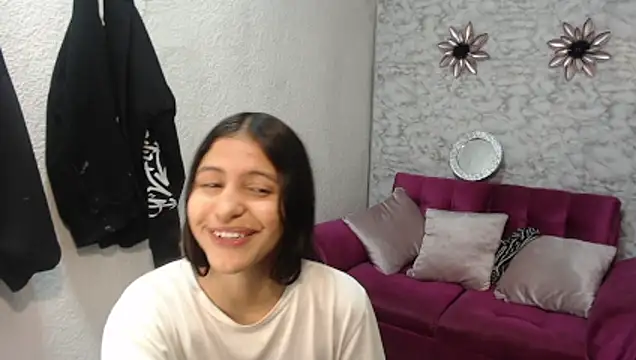 Evagirl69's Live XXX Chat