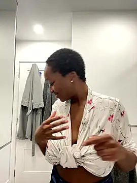 Онлайн чат XXX tia___fox