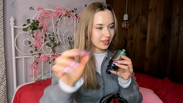 Онлайн чат XXX KristleKirst