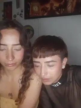 Онлайн чат XXX AlexxaAndRileyy