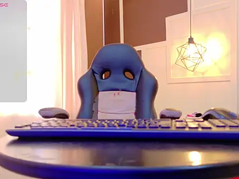 TaylorSainz: απευθείας συνομιλία ΧΧΧ