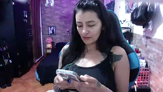 Онлайн чат XXX AngelaQueen_