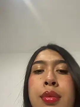 Онлайн чат XXX SweetLatiin_