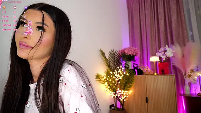 Онлайн чат XXX Emily__Hudsson