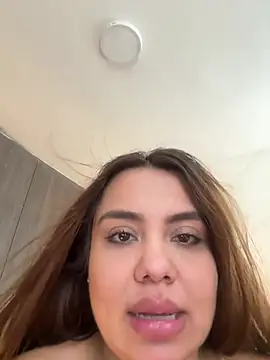 valeria2019hot 라이브 XXX 채팅