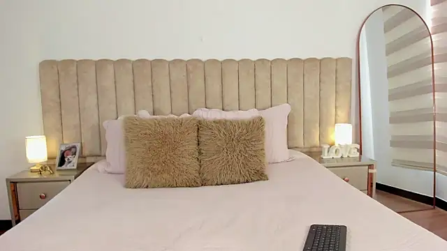 Онлайн чат XXX Sophie_Restrepo