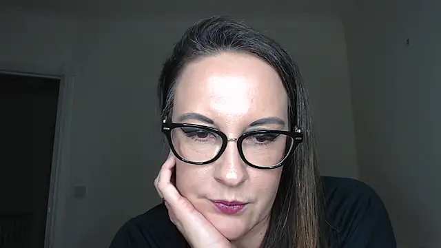 Онлайн чат XXX PsychicDominatrix