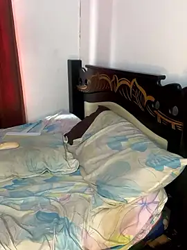 RickyEbony Chat XXX live