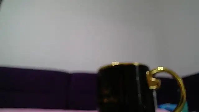 Chatroom XXX en direct de Julianna68