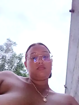 Chat XXX en directo de young_dairy01