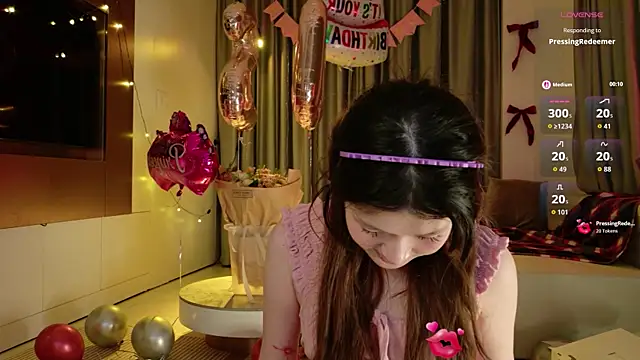 Онлайн чат XXX KitayamaChu