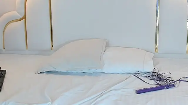 دردشة naughtyrose_vc الجنسية المباشرة