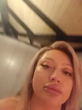 misstitmouseofficial's Webcam Show