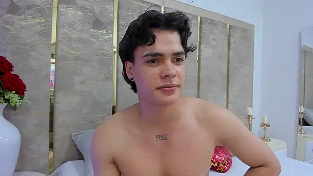 BenitoSaenz 现场XXX聊天