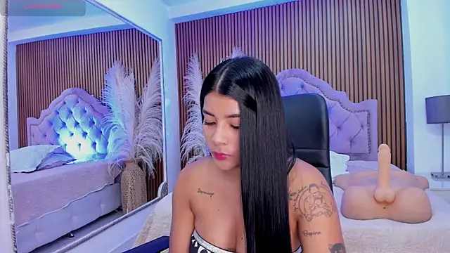 دردشة SelenaStonne الجنسية المباشرة