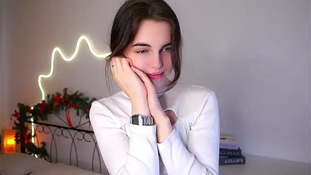 MirnaTellado: онлайн-секс-чат