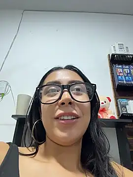 _alabina_'s Live XXX Chat