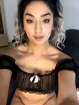 Mia_spicyy Webcam-Show