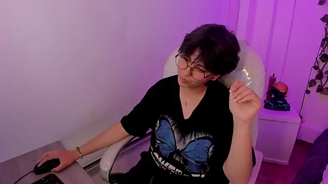 Nathaly_ds: онлайн-секс-чат