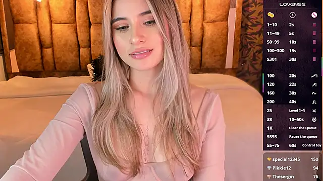 KiaraCarterのウェブカメ  ラショー