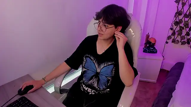 Nathaly_ds' Live XXX Chat