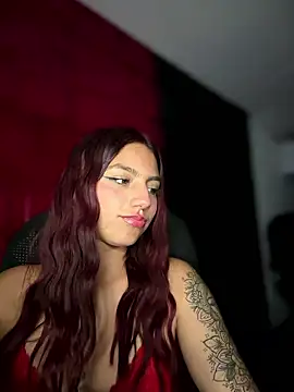 Emily-teen's Live XXX Chat