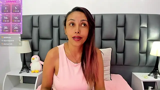 valeriasweet_'s Live XXX Chat