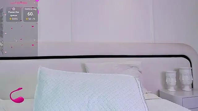 XXX chat uživo modela MaddyMay_