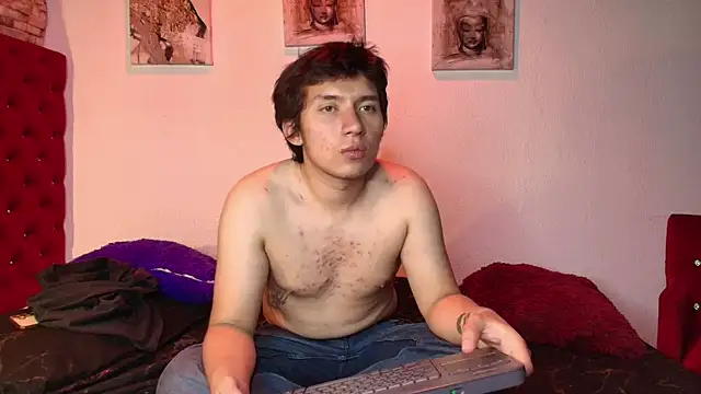 Вебкам-шоу DomInferno_nom