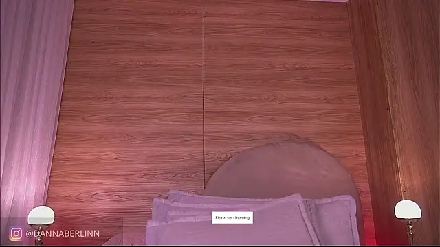 danna_berlin_'s Live XXX Chat