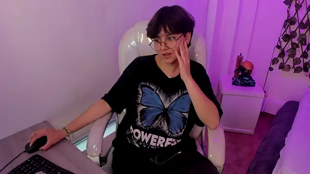 Nathaly_ds Chat XXX in diretta